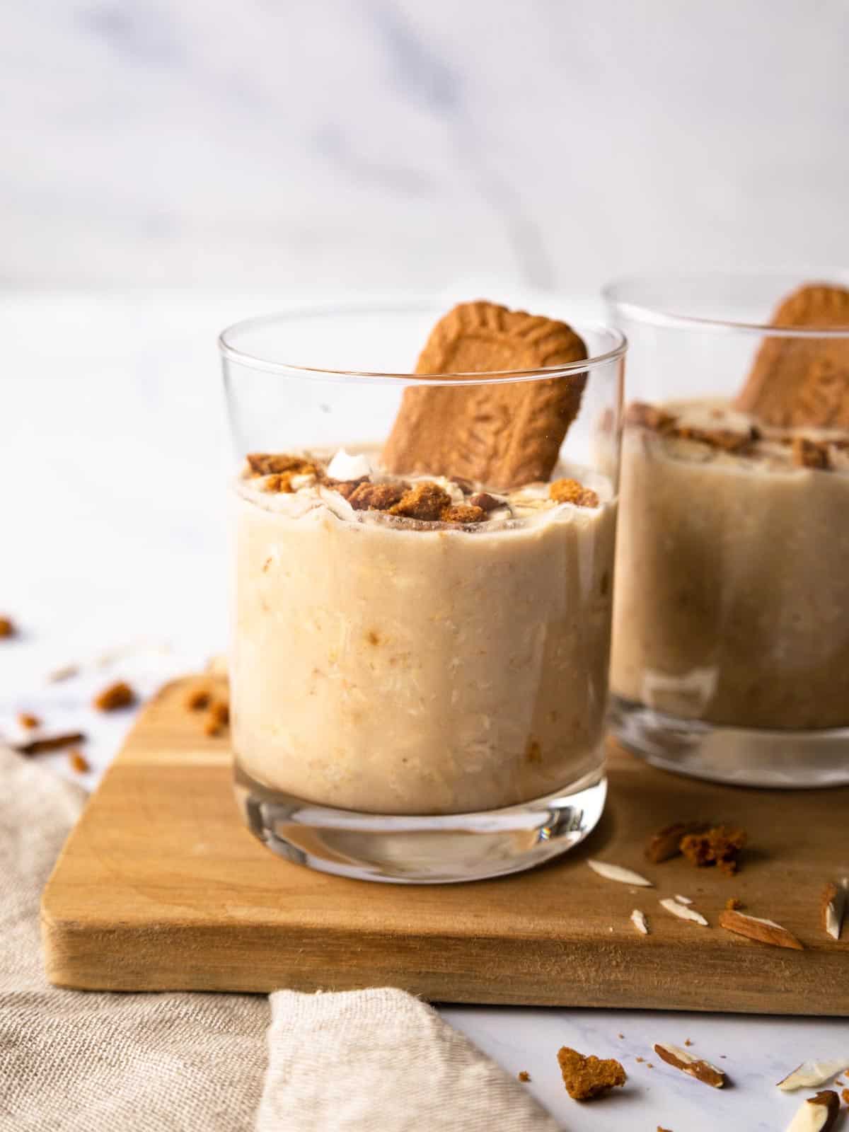 Quick Cookie Butter Overnight Oats (Healthy Biscoff Breakfast) The