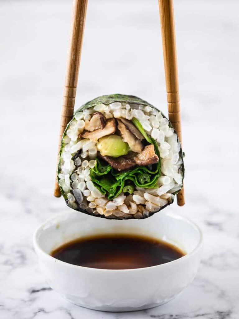The BEST Shiitake Mushroom Sushi Roll (Fishless, Vegetarian, Vegan